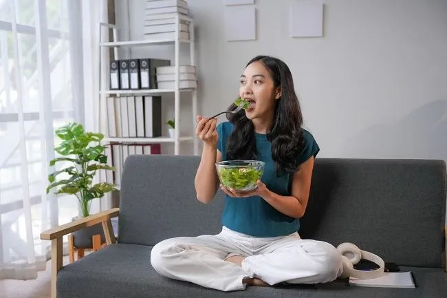 Mengenal Pola Makan Mindful Eating yang Efektif