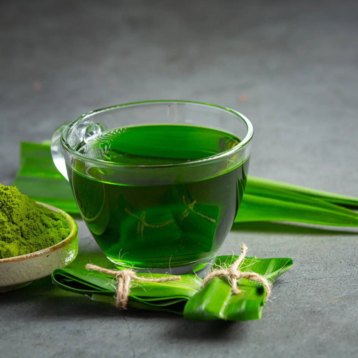 Air Rebusan Daun Pandan Segar