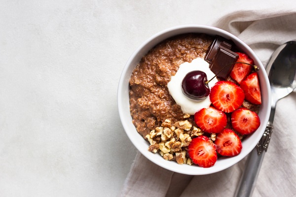 Menu Oatmeal Pagi untuk Energi Alami